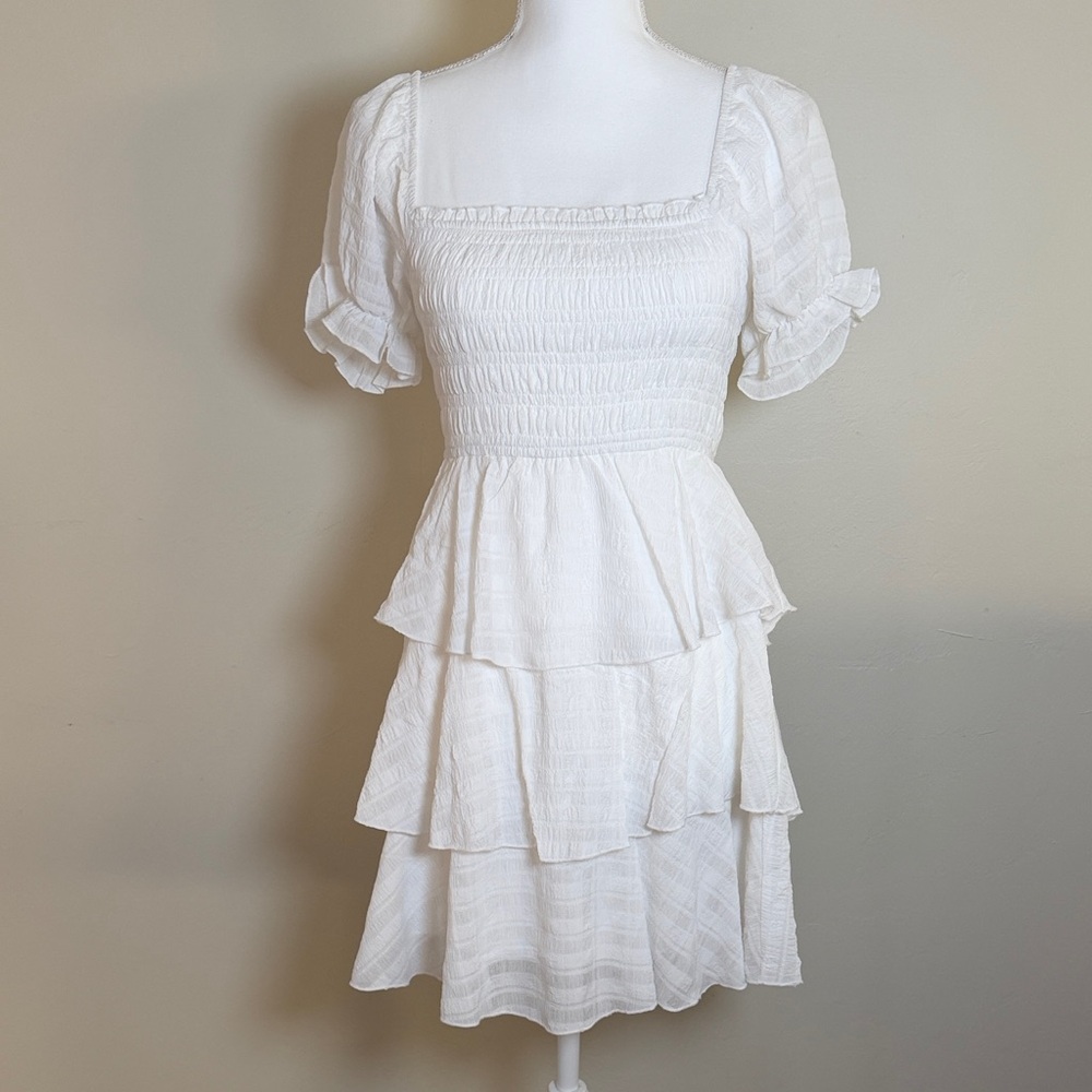 Thirty Thirty Women's Medium White Short Sleeve Dress